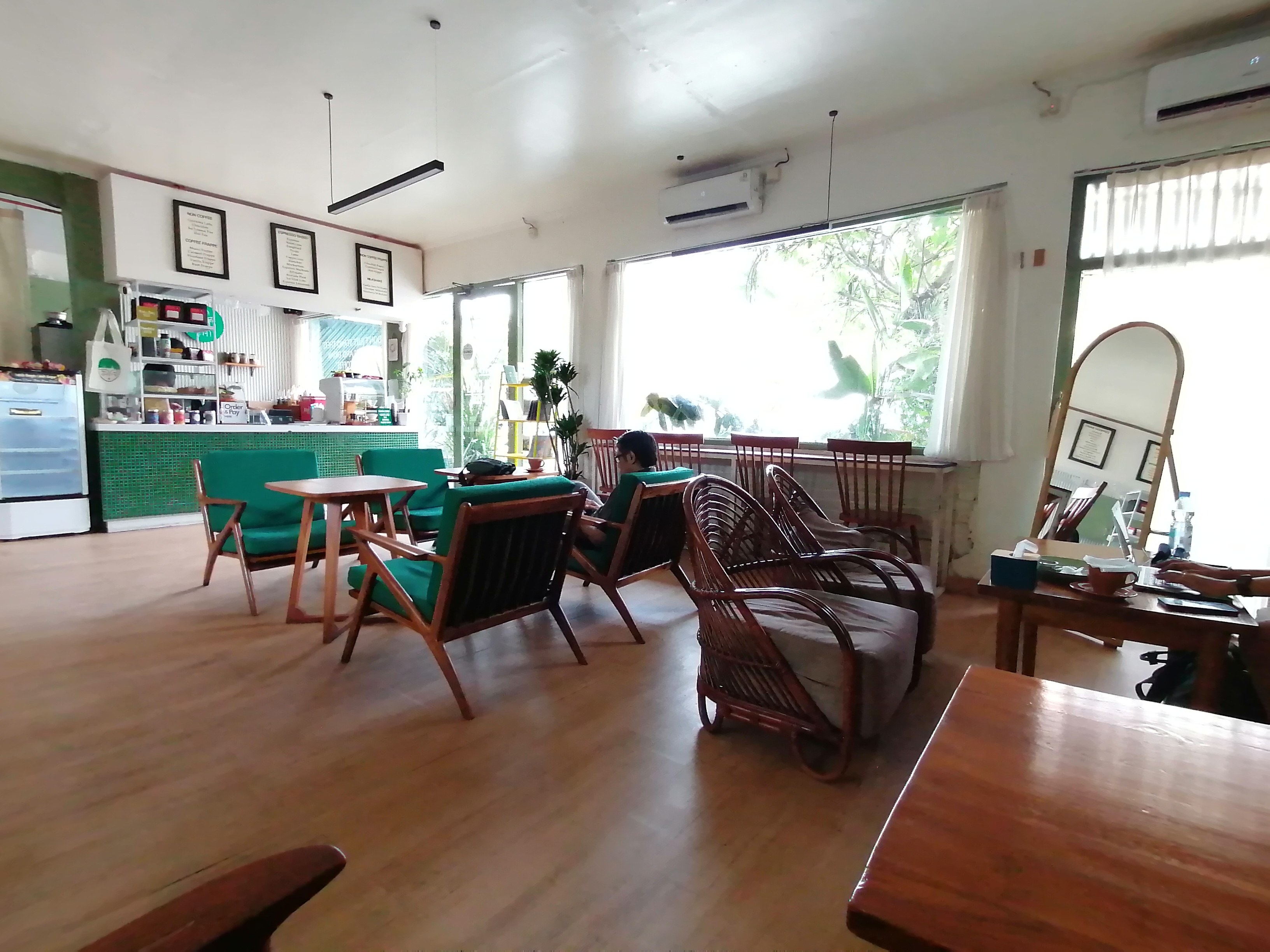 SAI - coffee and creative space